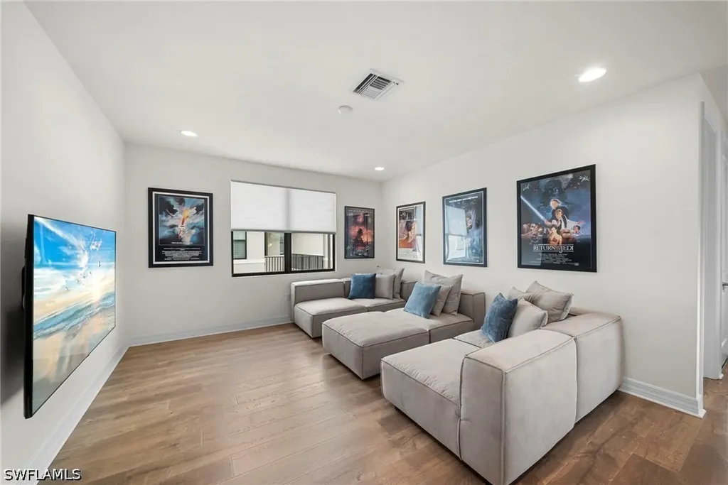 4586 Luminary Avenue Naples FL 34119