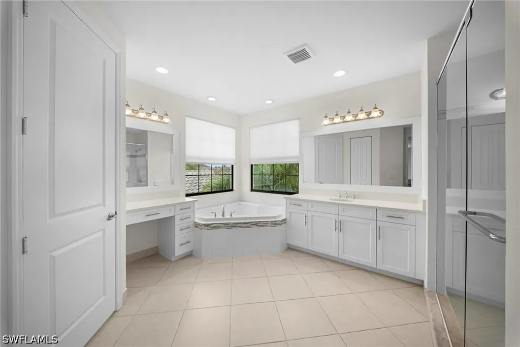 4586 Luminary Avenue Naples FL 34119