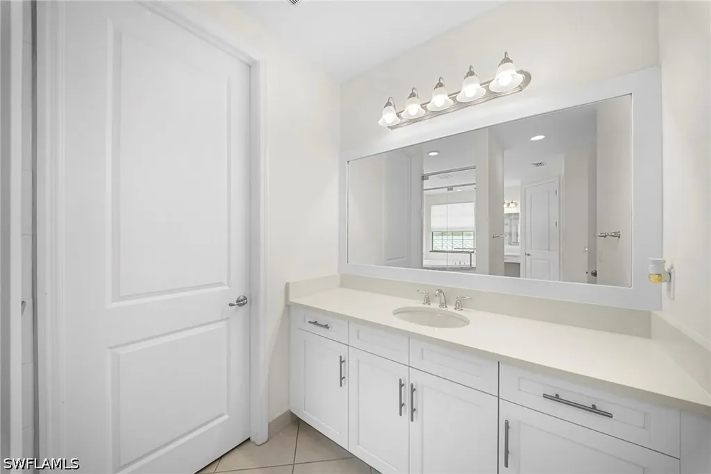 4586 Luminary Avenue Naples FL 34119