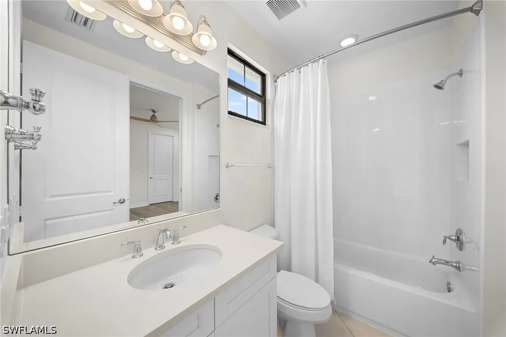 4586 Luminary Avenue Naples FL 34119