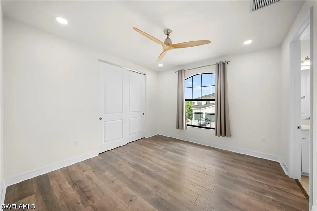 4586 Luminary Avenue Naples FL 34119
