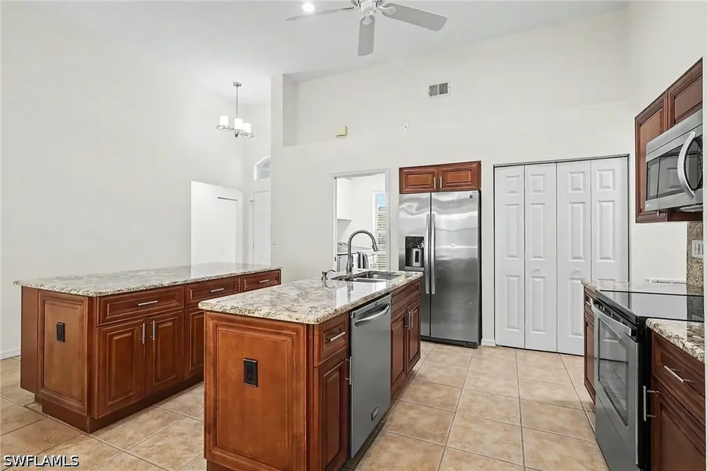 6643 Craven Hill Way Naples FL 34104
