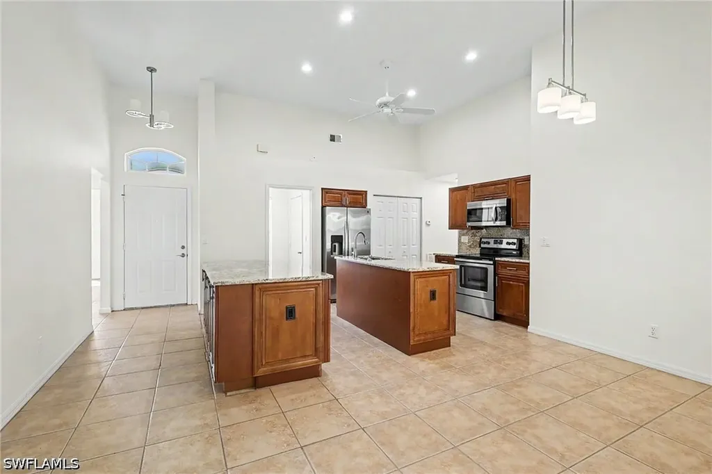 6643 Craven Hill Way Naples FL 34104
