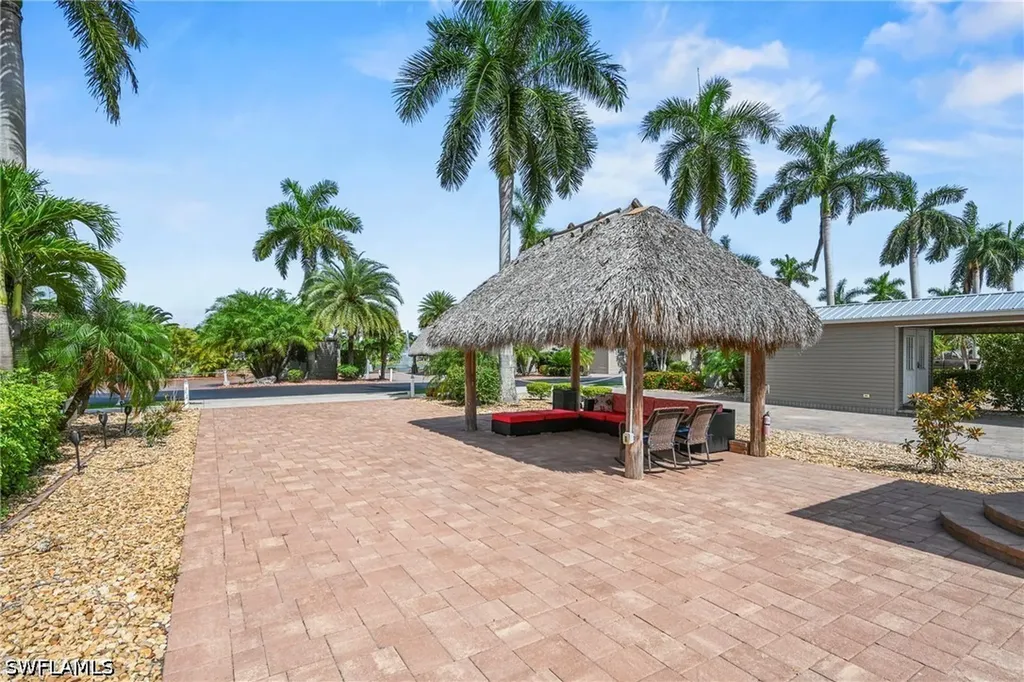 5300 Cypress Trail Resort Circle Fort Myers FL 33905