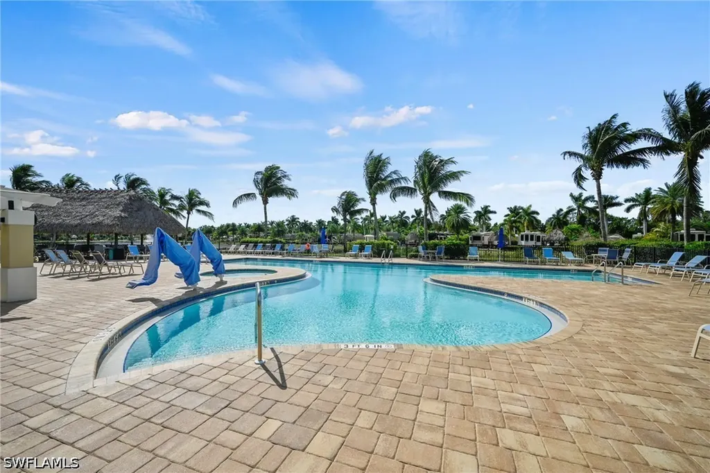 5300 Cypress Trail Resort Circle Fort Myers FL 33905
