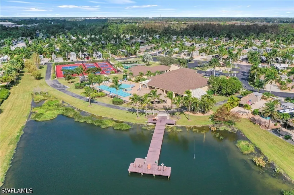 5300 Cypress Trail Resort Circle Fort Myers FL 33905