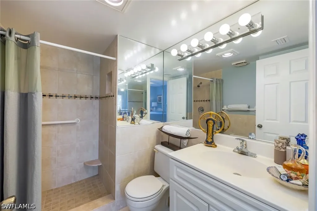 25806 Cockleshell Drive Bonita Springs FL 34135