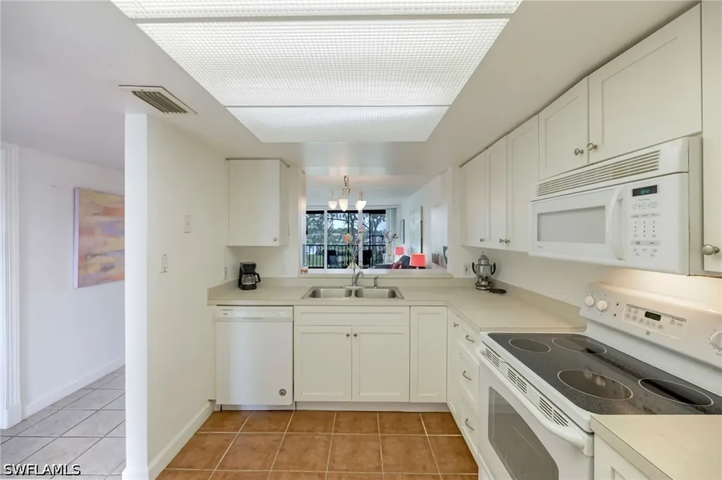 25806 Cockleshell Drive Bonita Springs FL 34135