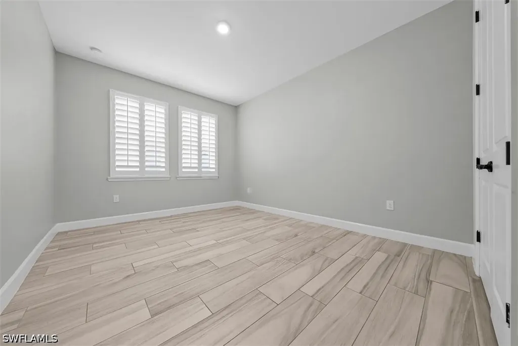 2038 Grove Drive Naples FL 34120