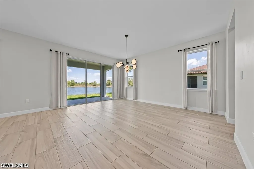 2038 Grove Drive Naples FL 34120