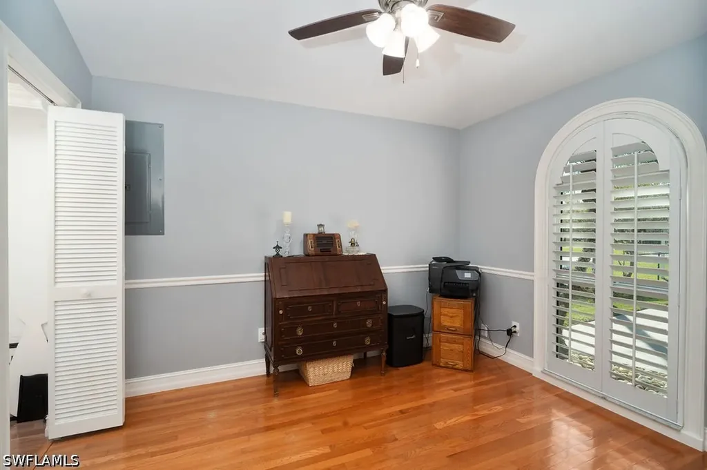 2421 22nd Avenue NE Naples FL 34120