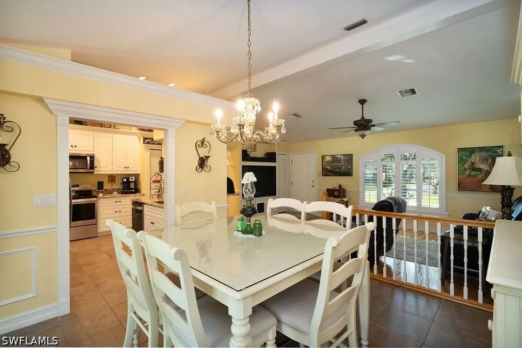 2421 22nd Avenue NE Naples FL 34120