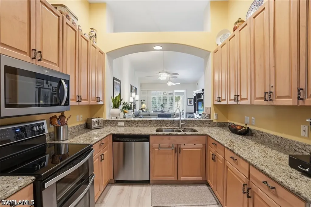 6195 Mandalay Circle Naples FL 34112