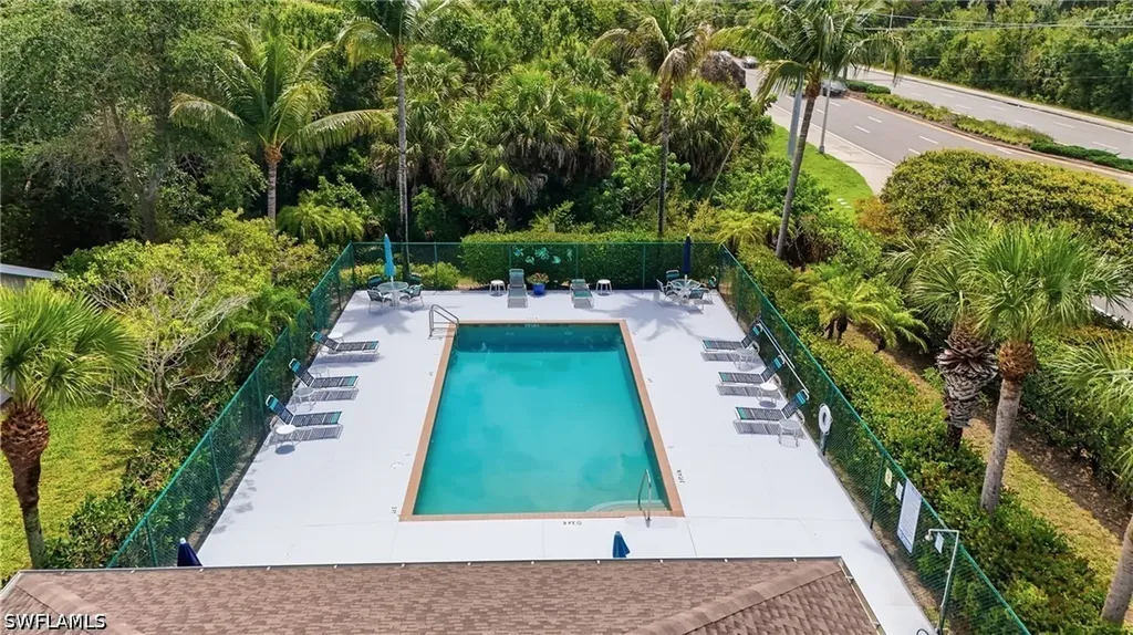 6195 Mandalay Circle Naples FL 34112