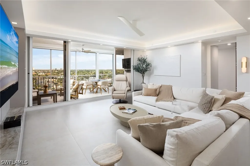 410 Flagship Drive Naples FL 34108