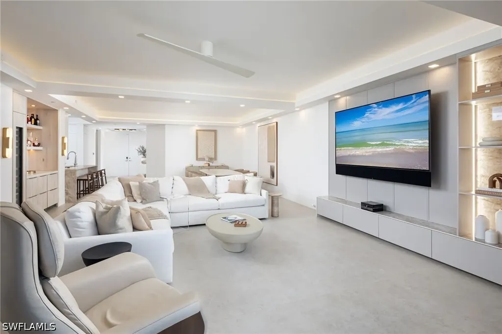 410 Flagship Drive Naples FL 34108