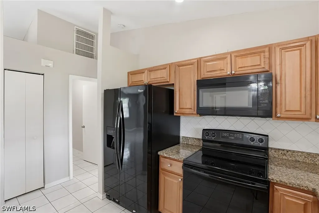 3521 Santa Barbara Boulevard Cape Coral FL 33914
