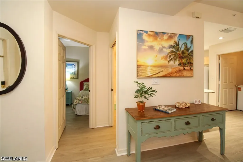 519 Roma Court Naples FL 34110