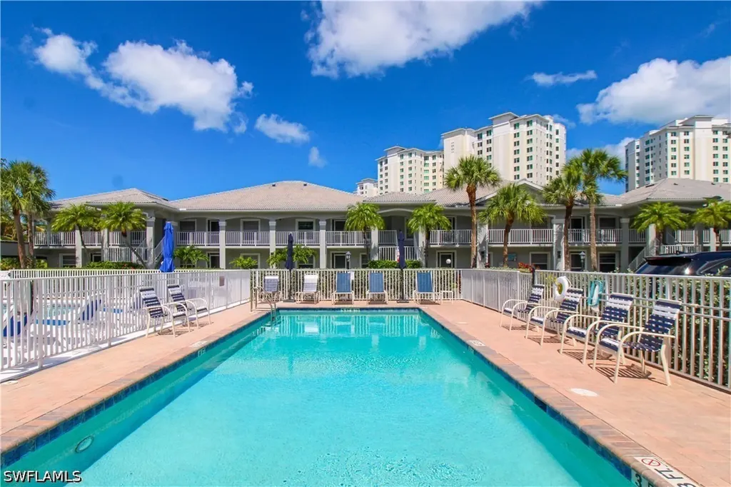 519 Roma Court Naples FL 34110