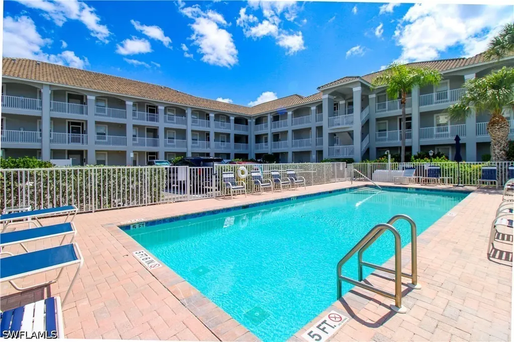 519 Roma Court Naples FL 34110