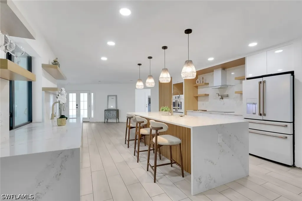 27126 Rue De Paix Bonita Springs FL 34135