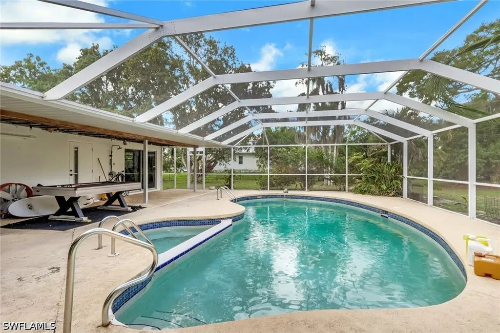 27126 Rue De Paix Bonita Springs FL 34135