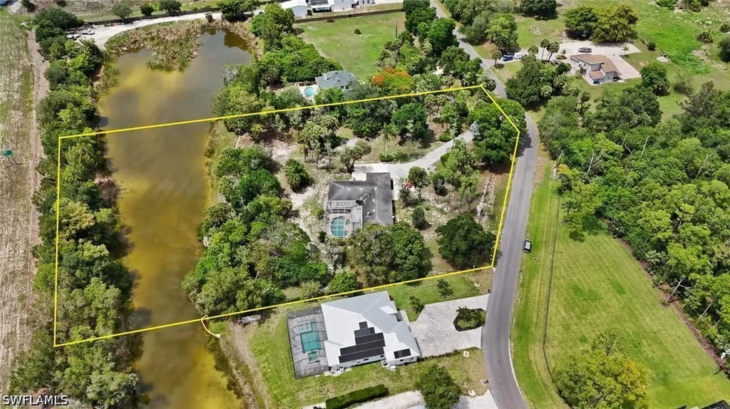 27126 Rue De Paix Bonita Springs FL 34135