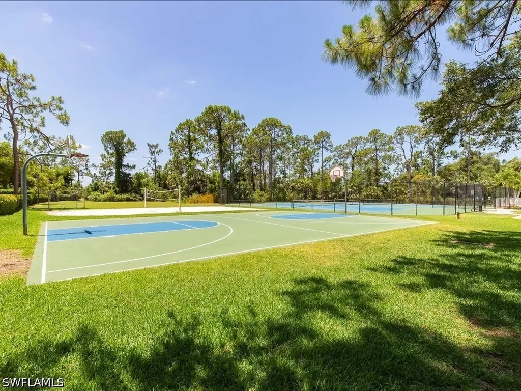 930 Marble Drive Naples FL 34104