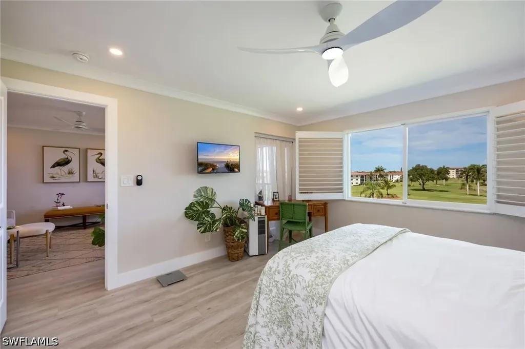 29 High Point Circle E Naples FL 34103
