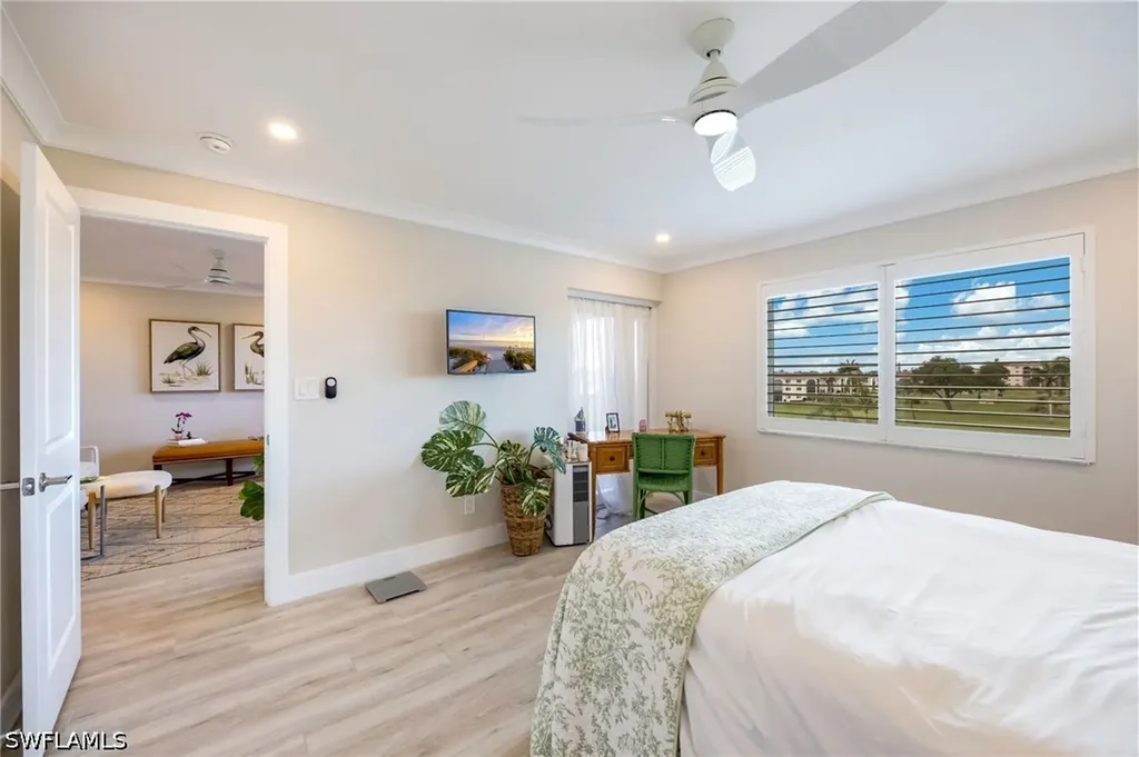29 High Point Circle E Naples FL 34103