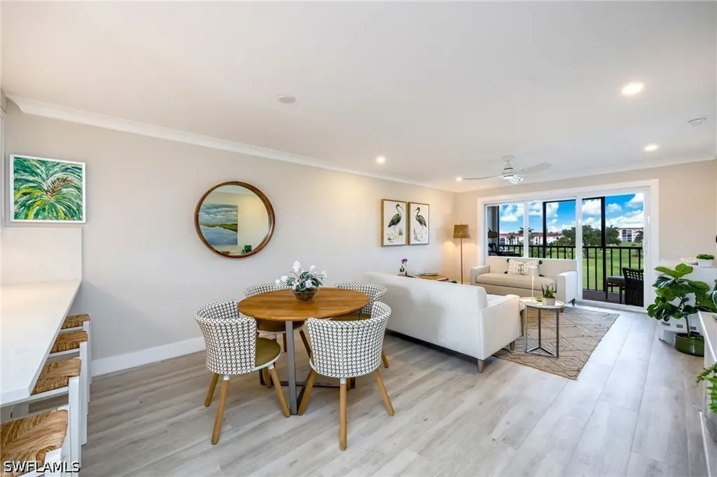 29 High Point Circle E Naples FL 34103