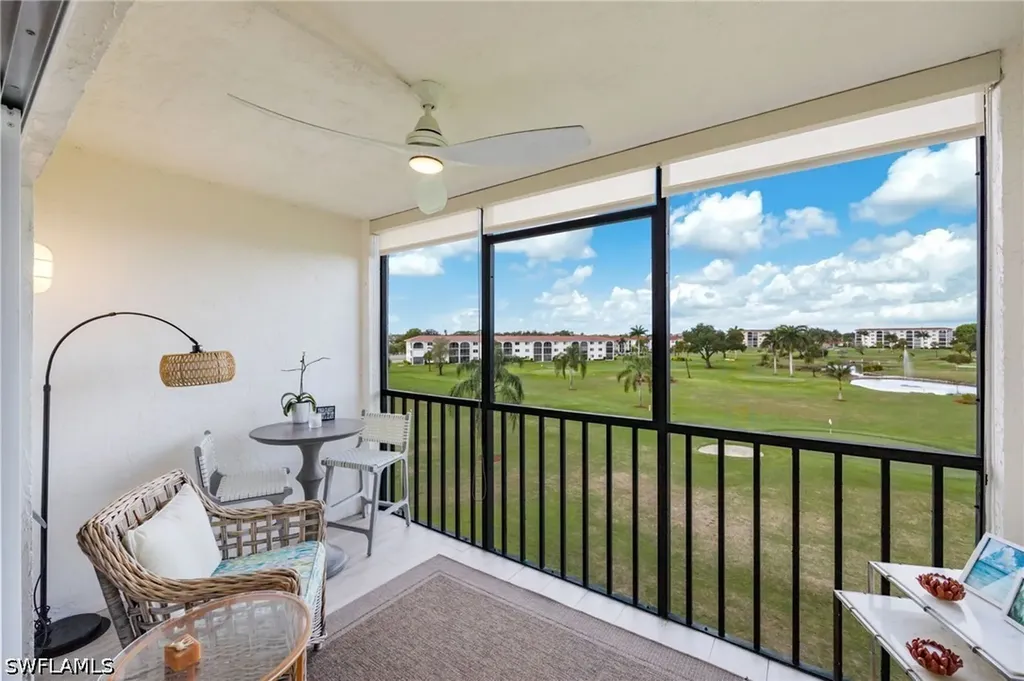29 High Point Circle E Naples FL 34103
