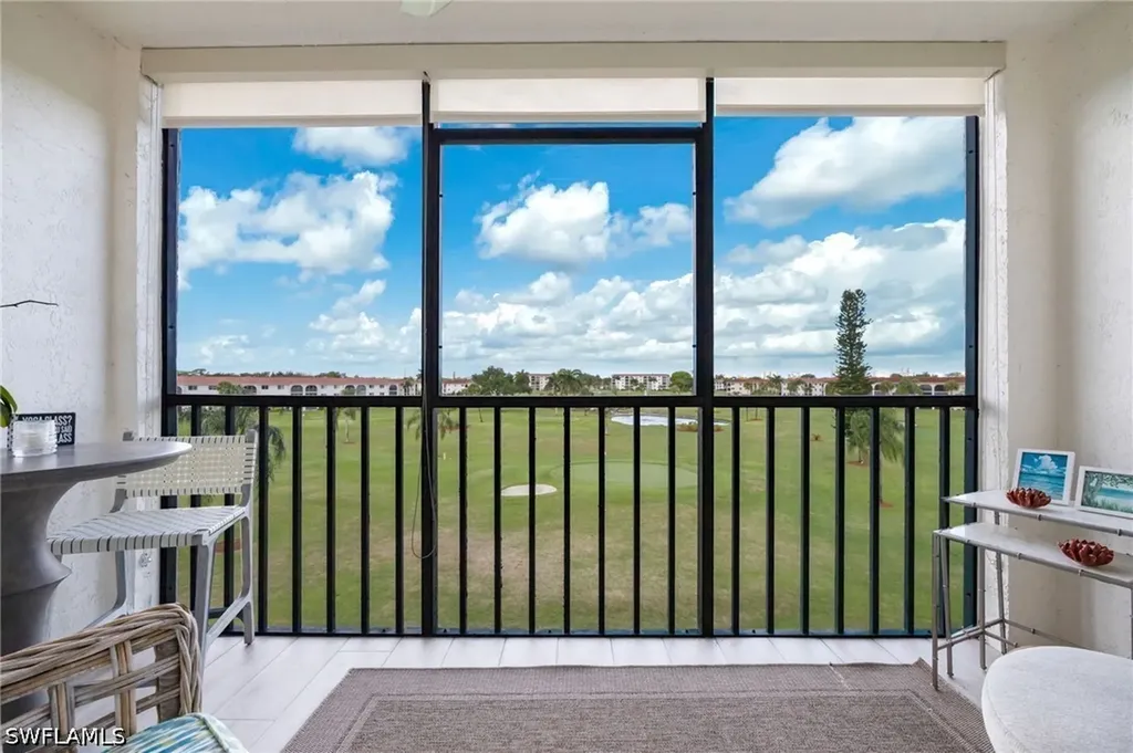 29 High Point Circle E Naples FL 34103