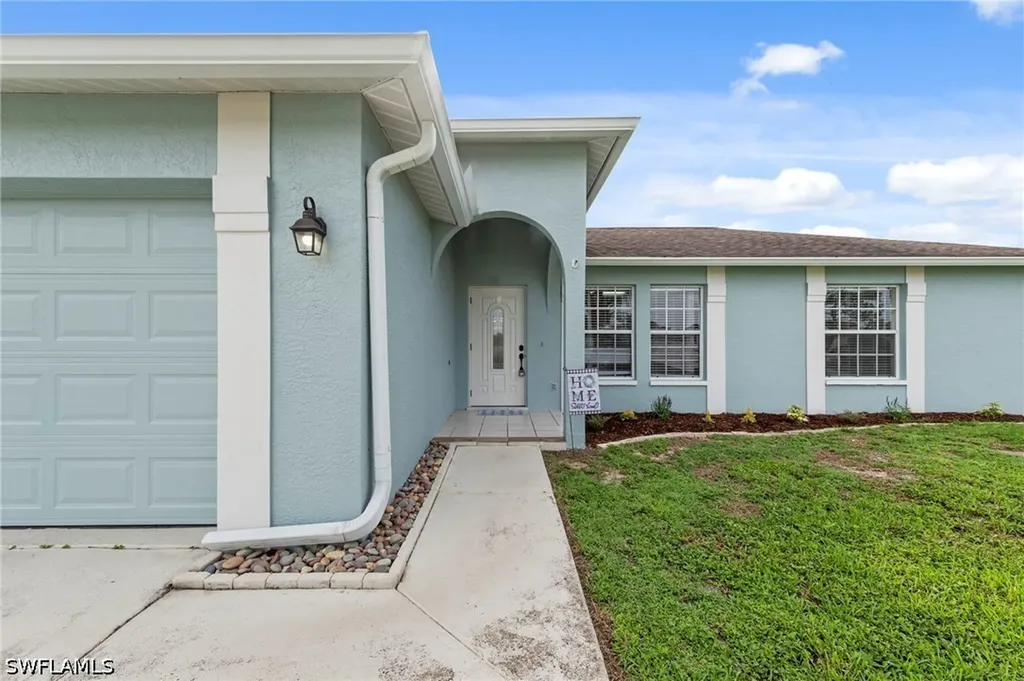 18435 Heather Road Fort Myers FL 33967