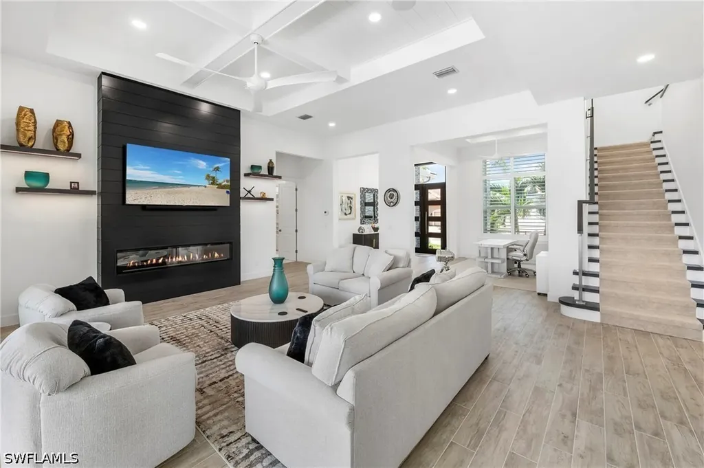 777 Bluebonnet Court Marco Island FL 34145