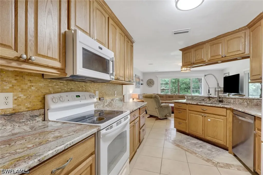 3425 29th Avenue SW Naples FL 34117
