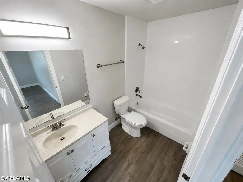 3325 Airport Road N Naples FL 34105