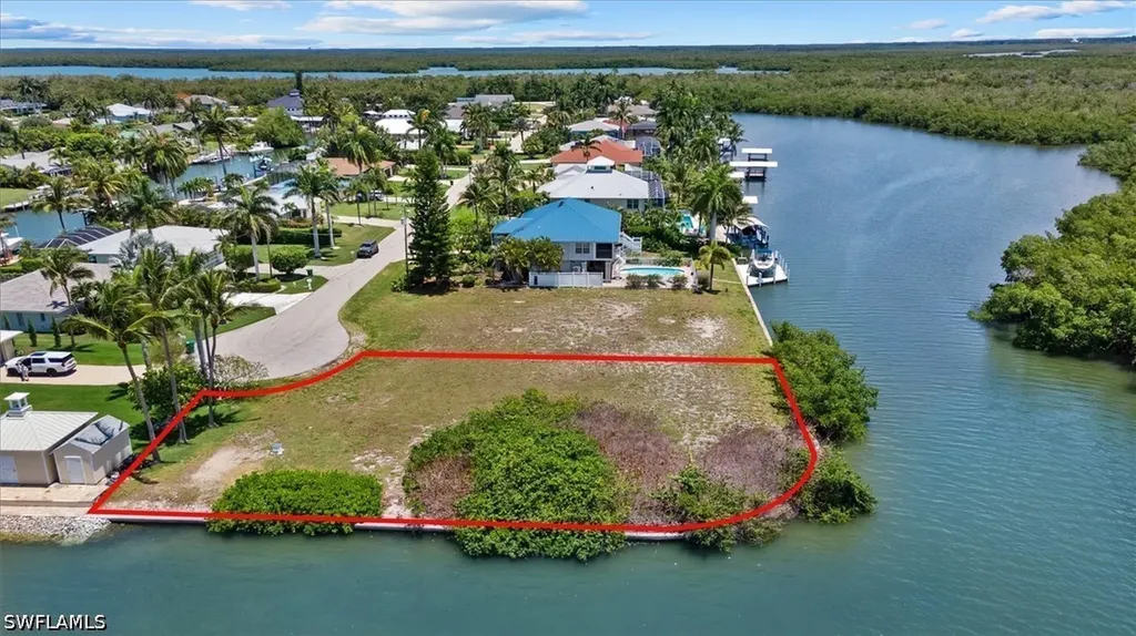 429 San Juan Avenue Naples FL 34113