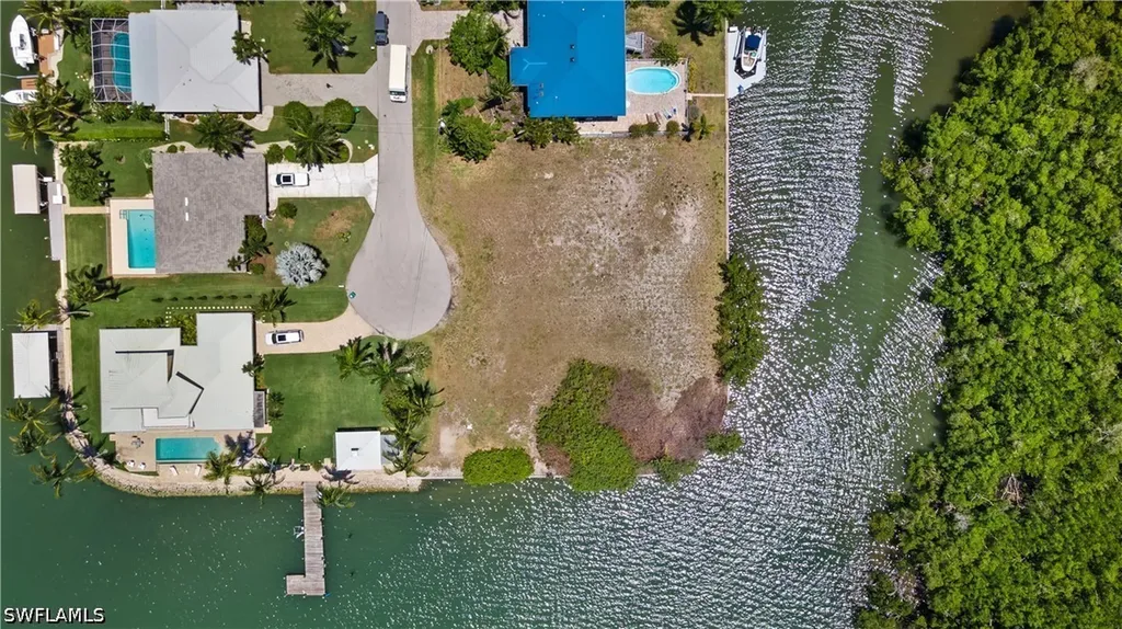 429 San Juan Avenue Naples FL 34113