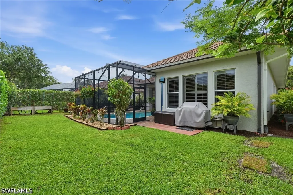 10736 Fieldfair Drive Naples FL 34119