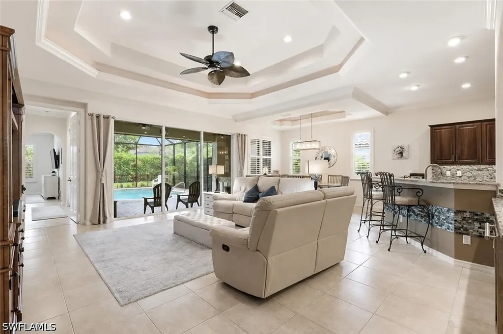 10736 Fieldfair Drive Naples FL 34119