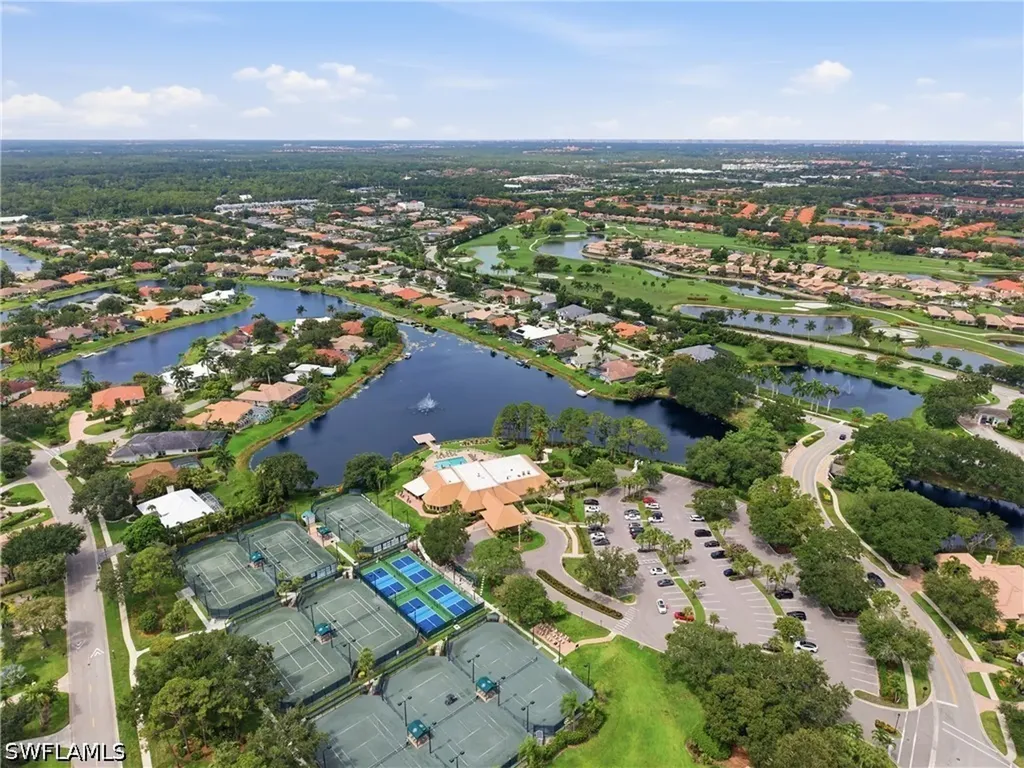 10736 Fieldfair Drive Naples FL 34119