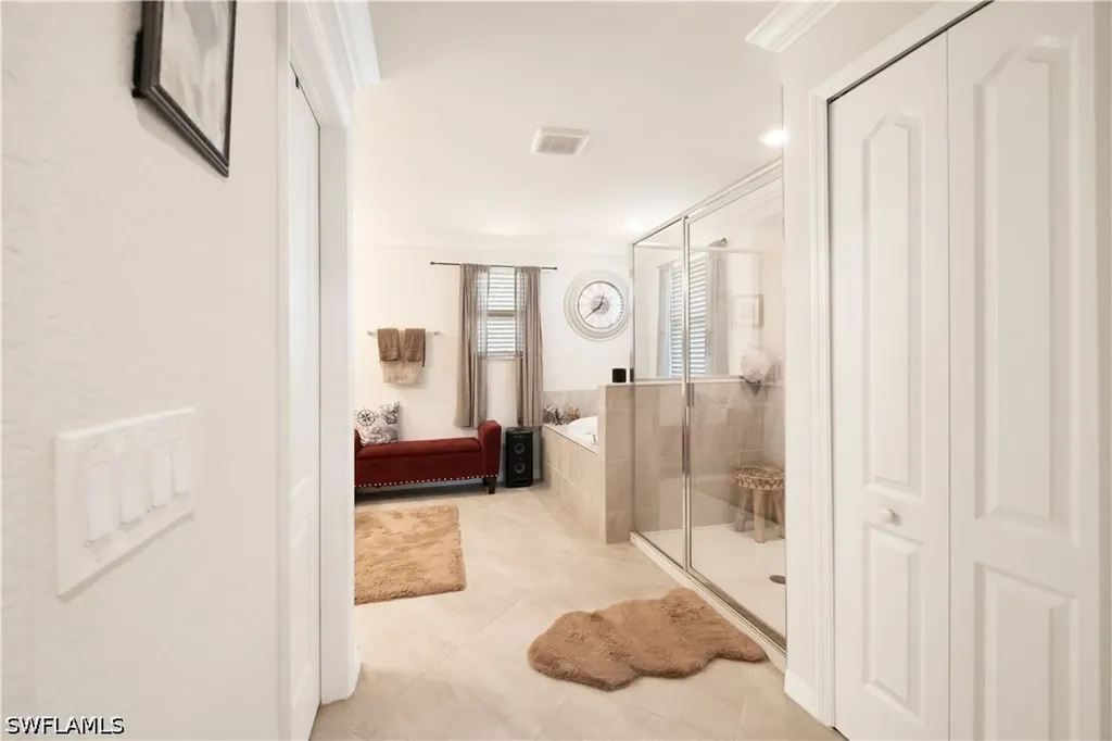 2284 Dancy Street Naples FL 34120