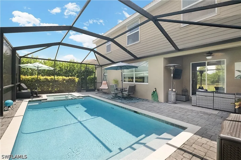 2284 Dancy Street Naples FL 34120