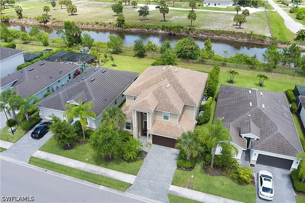 2284 Dancy Street Naples FL 34120