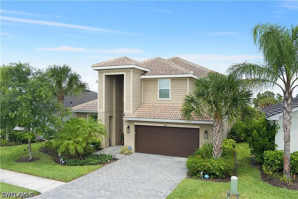 2284 Dancy Street Naples FL 34120