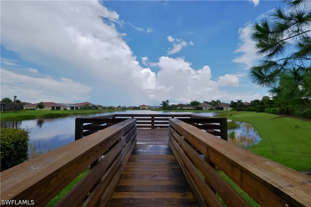2284 Dancy Street Naples FL 34120