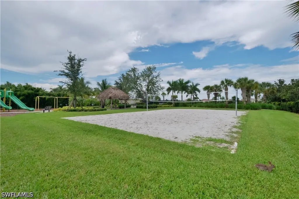2284 Dancy Street Naples FL 34120