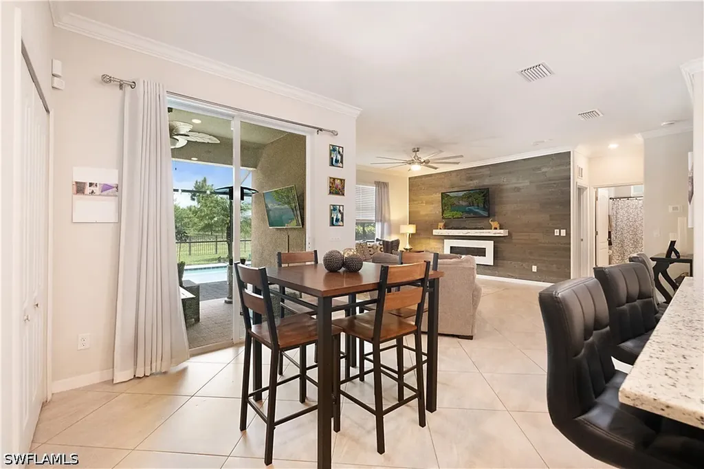 2284 Dancy Street Naples FL 34120