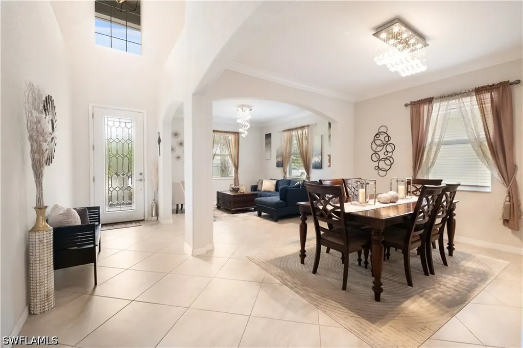 2284 Dancy Street Naples FL 34120